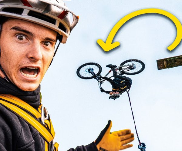 Thumbnail vom Fahrrad Bungee Sprung des Extremsportlers Elias Schwärzler